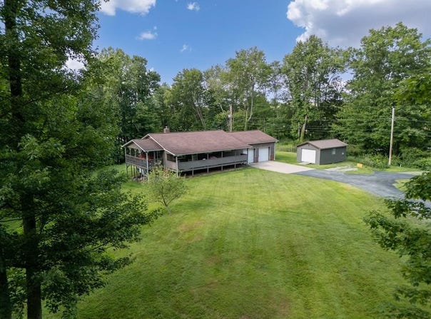 131 Red Gate Road, BECKLEY, WV 25801