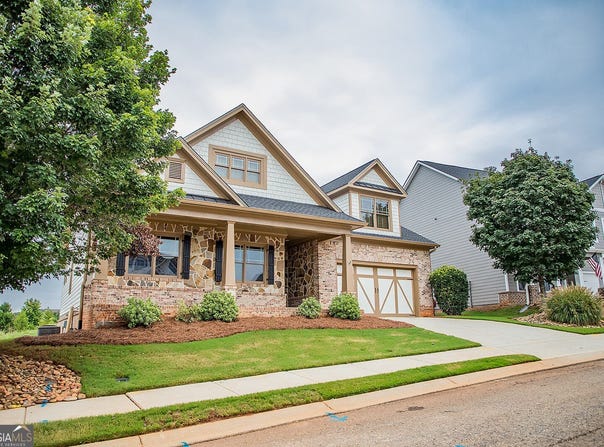 1211 Hawthorne, Madison, GA 30650