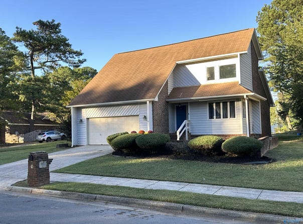 6514 Willow Springs Blvd NW, Huntsville, AL 35806