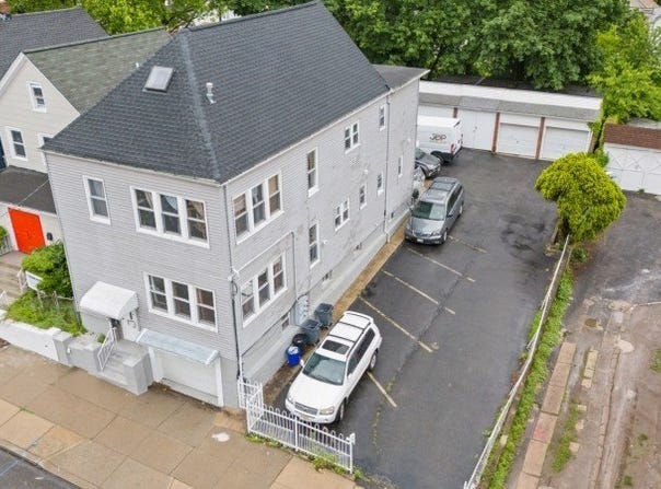 204 Burgess Pl, Passaic City, NJ 07055-3231