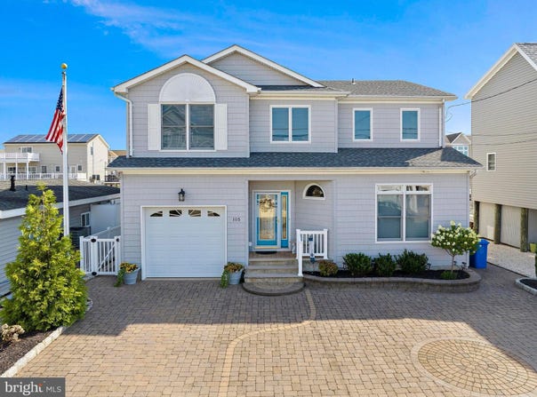 105 HARRY DRIVE, MANAHAWKIN, NJ 08050