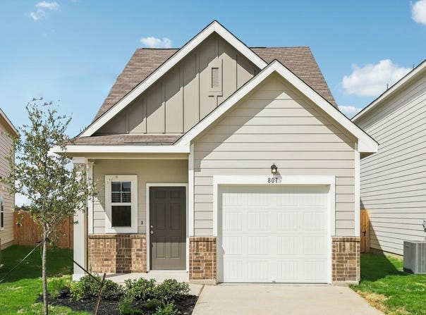 10402 Sedge Place, Adkins, TX 78101