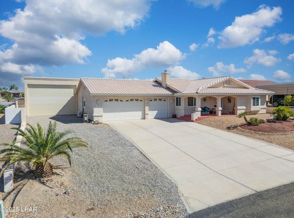 2528 Ascot Ct, Lake Havasu City, AZ 86403