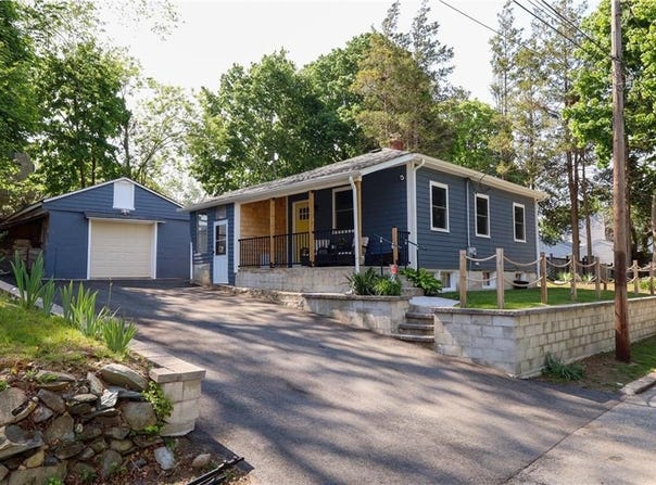 36 Munro Avenue, Warren, RI 02885