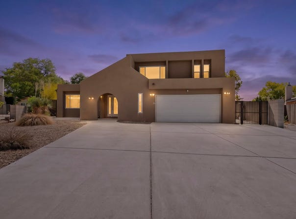 9616 Candle Lane NE, Albuquerque, NM 87111