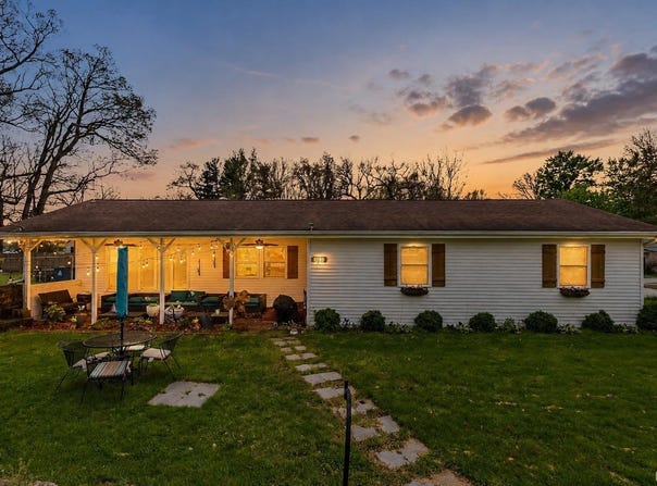 11035 E Cherokee Drive, Walkerton, IN 46574