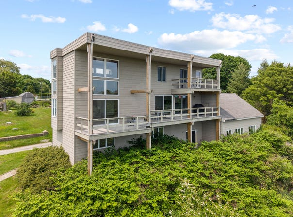 70 Prospect Hill Road, Groton, CT 06340