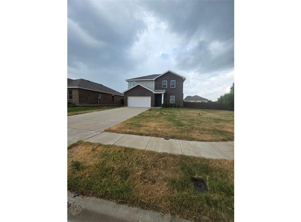 477 Bank Way, Crowley, TX 76036