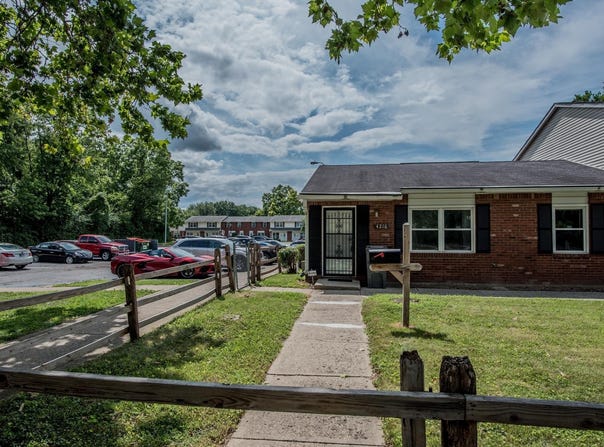 4216 Moller Road, Indianapolis, IN 46254-2002