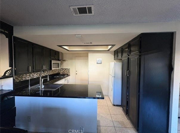 6100 Arbutus Avenue, Huntington Park, CA 90255
