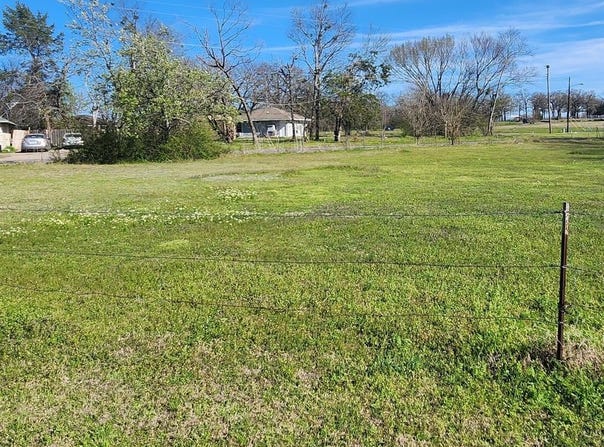 507 Mineral Wells Street, Terrell, TX 75160