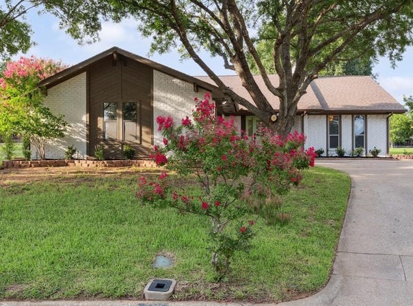 1308 Clubhouse Court, Mansfield, TX 76063