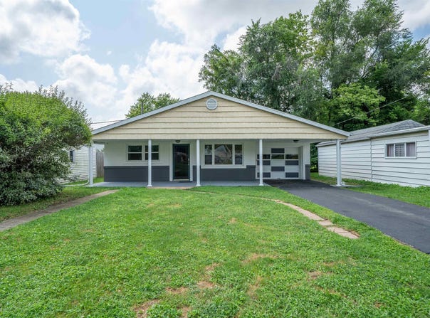 123 CALLENDER Avenue, East Peoria, IL 61611
