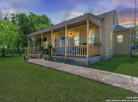 6432 FM725, New Braunfels, TX 78130