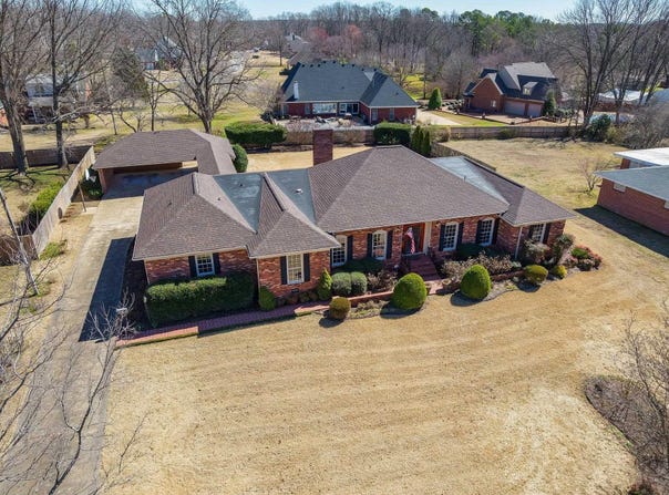 146 Todd St., Martin, TN 38237