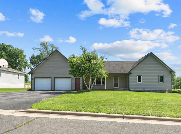 206 W Wilson Street, Blanchardville, WI 53516