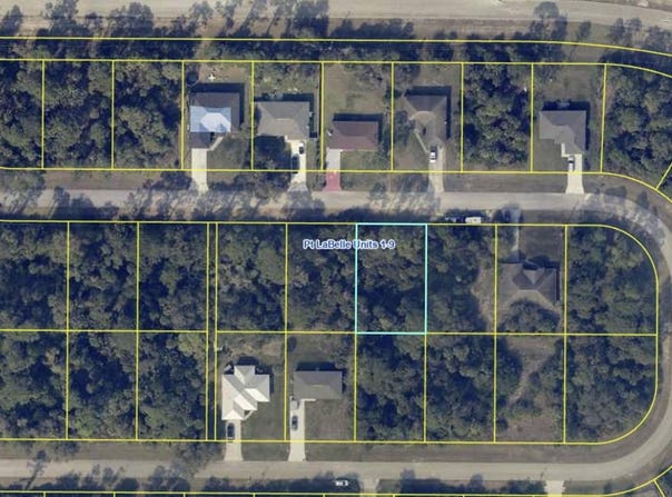 8042 WINDSWEPT CIRCLE, LABELLE, FL 33935
