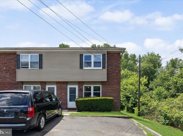 1123 ALMOND, PITTSGROVE, NJ 08318