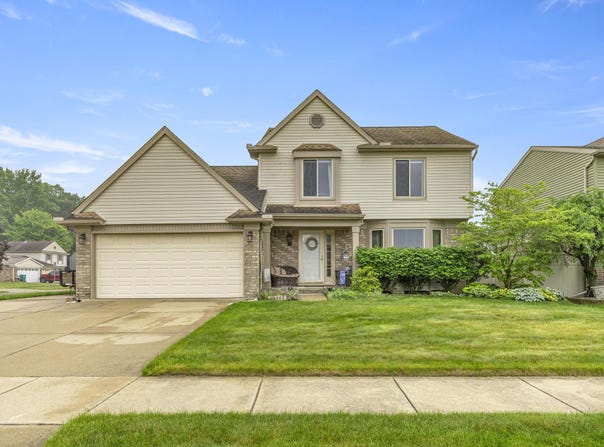 24663 Balsam Court, Flat Rock, MI 48134