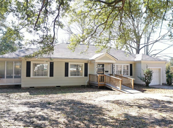 401 E Ivy St., Ellisville, MS 39437