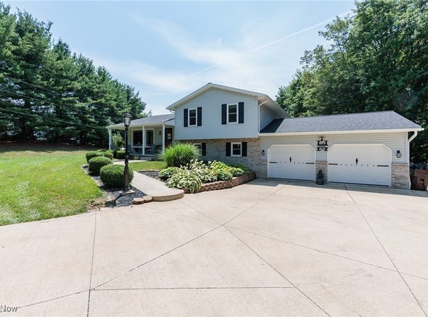 4632 W Britton Road, Burbank, OH 44214