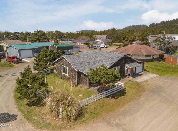 34590 Ray Avenue, Pacific City, OR 97135