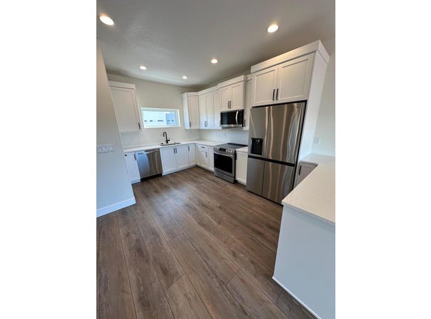 840 N Twin Lakes, St George, UT 84770