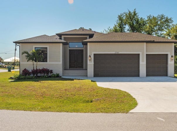 13707 BEGONIA CIRCLE, PORT CHARLOTTE, FL 33981