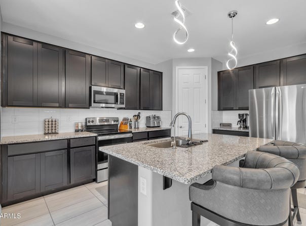 1960 N LORETTA Place, Casa Grande, AZ 85122
