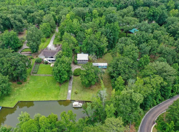 6033 STEMLEY ROAD, TALLADEGA, AL 35160