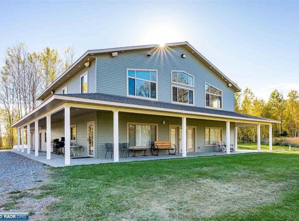 14126 Lastovich Rd, Goodland, MN 55742