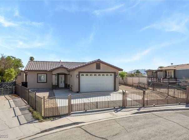 2214 Wilkinson Way, North Las Vegas, NV 89030