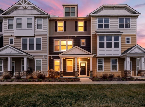 665 Satori Way, Chaska, MN 55318