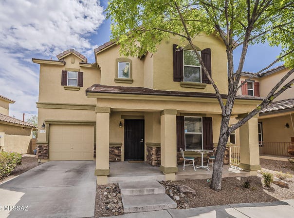 993 S Pantano Overlook Drive, Tucson, AZ 85710