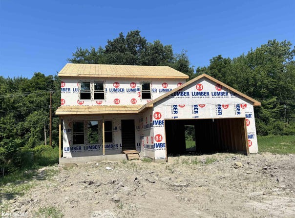 15210 Hampden, Taylor, MI 48180
