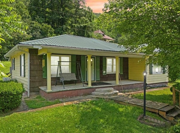 12337 Ky Hwy 7, Cornettsville, KY 41713