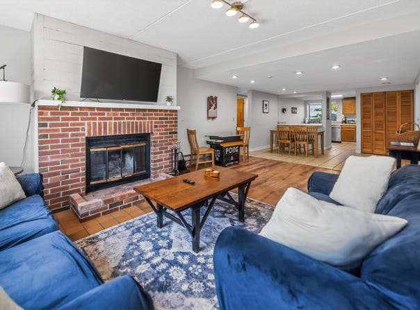 32B Snow Tree Lane, Dover, VT 05356