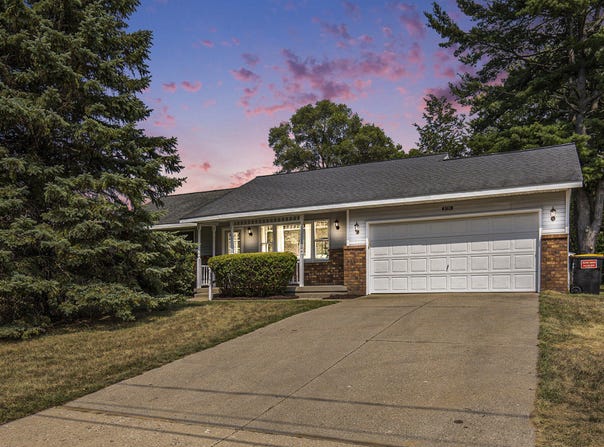 5720 Belmont Avenue NE, Belmont, MI 49306
