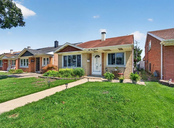 5941 S Parkside Avenue, Chicago, IL 60638