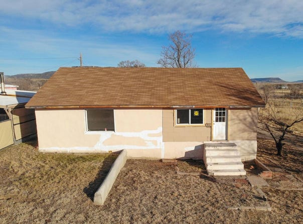 425 E. 8TH, RATON, NM 87740