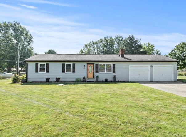 94 Fox Chase Drive, Newark, OH 43055