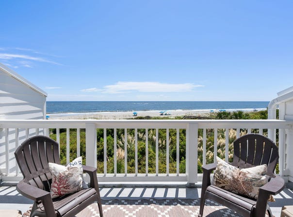 7 Beach Club Villas, Isle of Palms, SC 29451