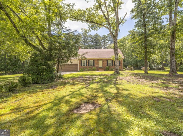 1434 Culpepper, Calhoun, GA 30701