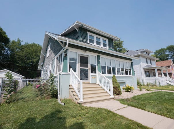 406 S PARK Avenue, FOND DU LAC, WI 54935