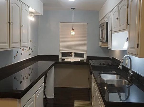 1636 Washtenaw Ave Avenue, Ypsilanti, MI 48197