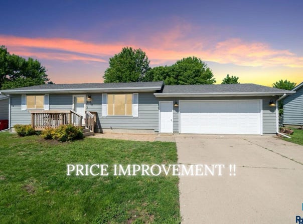 525 N Rose Ave, Tea, SD 57064