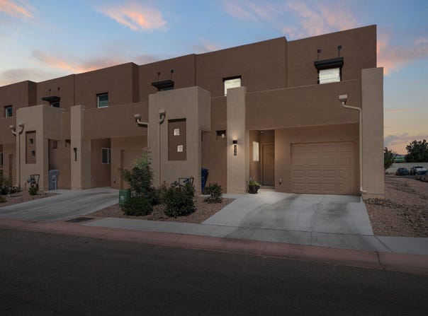 239 SAN CLEMENTE Avenue NW, Albuquerque, NM 87107