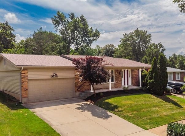 5718 Wildbrook Drive, St Louis, MO 63129