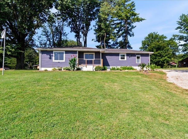3299 S Pelzer Road, Boonville, IN 47601-8239