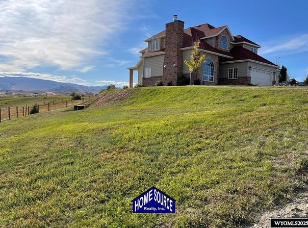 655 Longview, Lander, WY 82520-0000